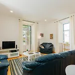 Rent4rest Dream View *