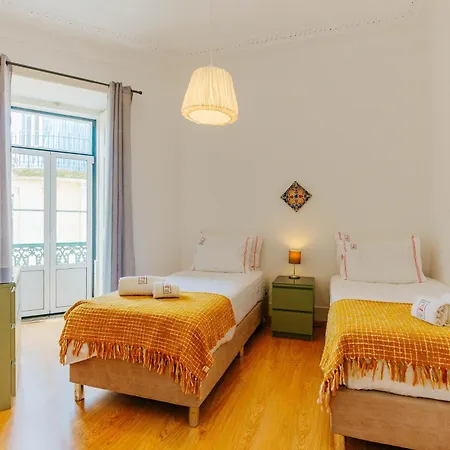 Balcony & Dream View 3Br Historic District Apartment By Rent4Rest Appartement
