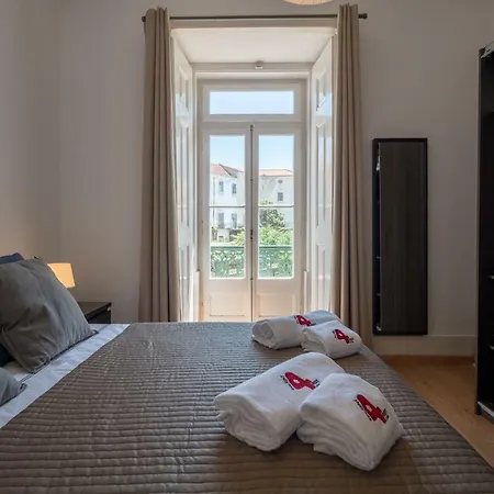 Rent4rest Dream View Apartment