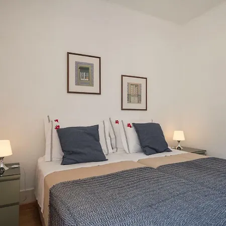 Rent4rest Dream View Apartment Lisbon