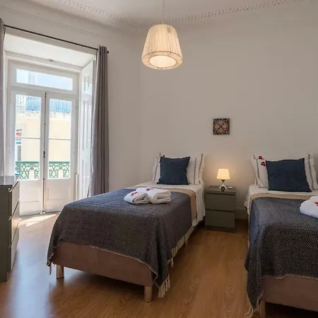 Rent4rest Dream View Apartment