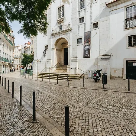 Rent4rest Dream View Apartment Lisbon
